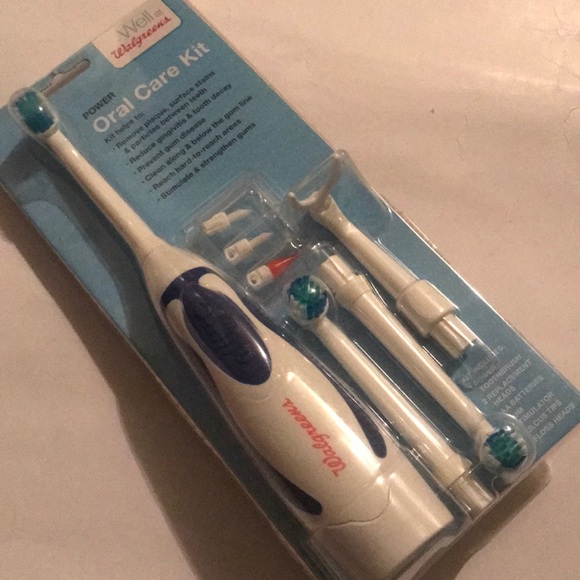 Walgreens Other - Oral care kit
